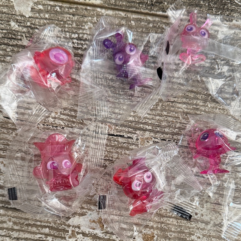 NWT Disney Doorables 2026 valentines set of 6
